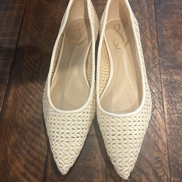 Sam Eldeman WANDA POINTED TOE FLAT Women's Cream Flats NWOB - Picture 3 of 5